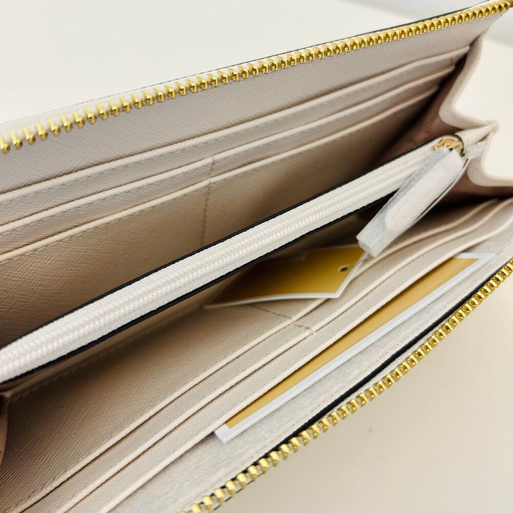 Michael Kors Jet Set Travel Large Logo Quarter-Zip Wallet LT Cream - Picture 3 of 4